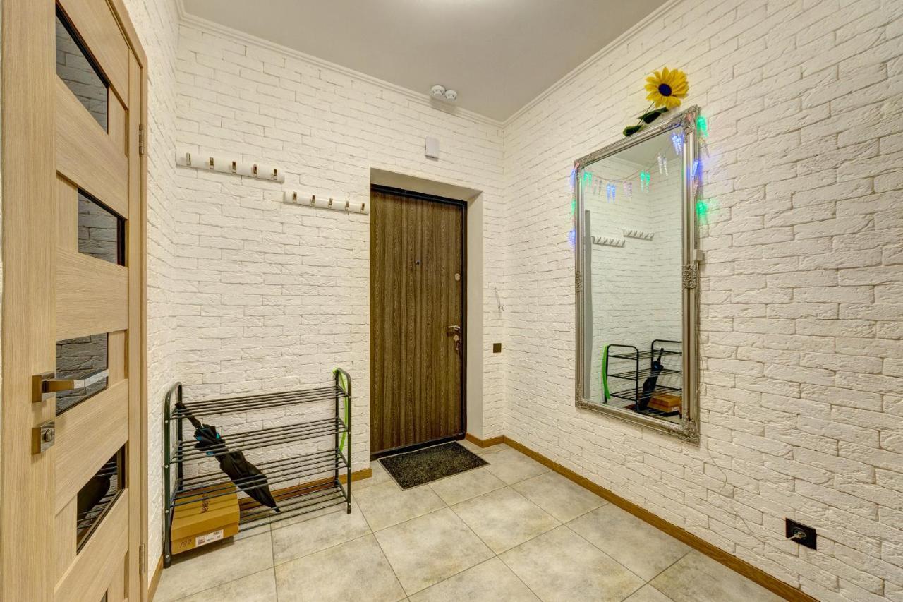 Apartments Near Ukraina Shopping Mall Kiew Exterior foto